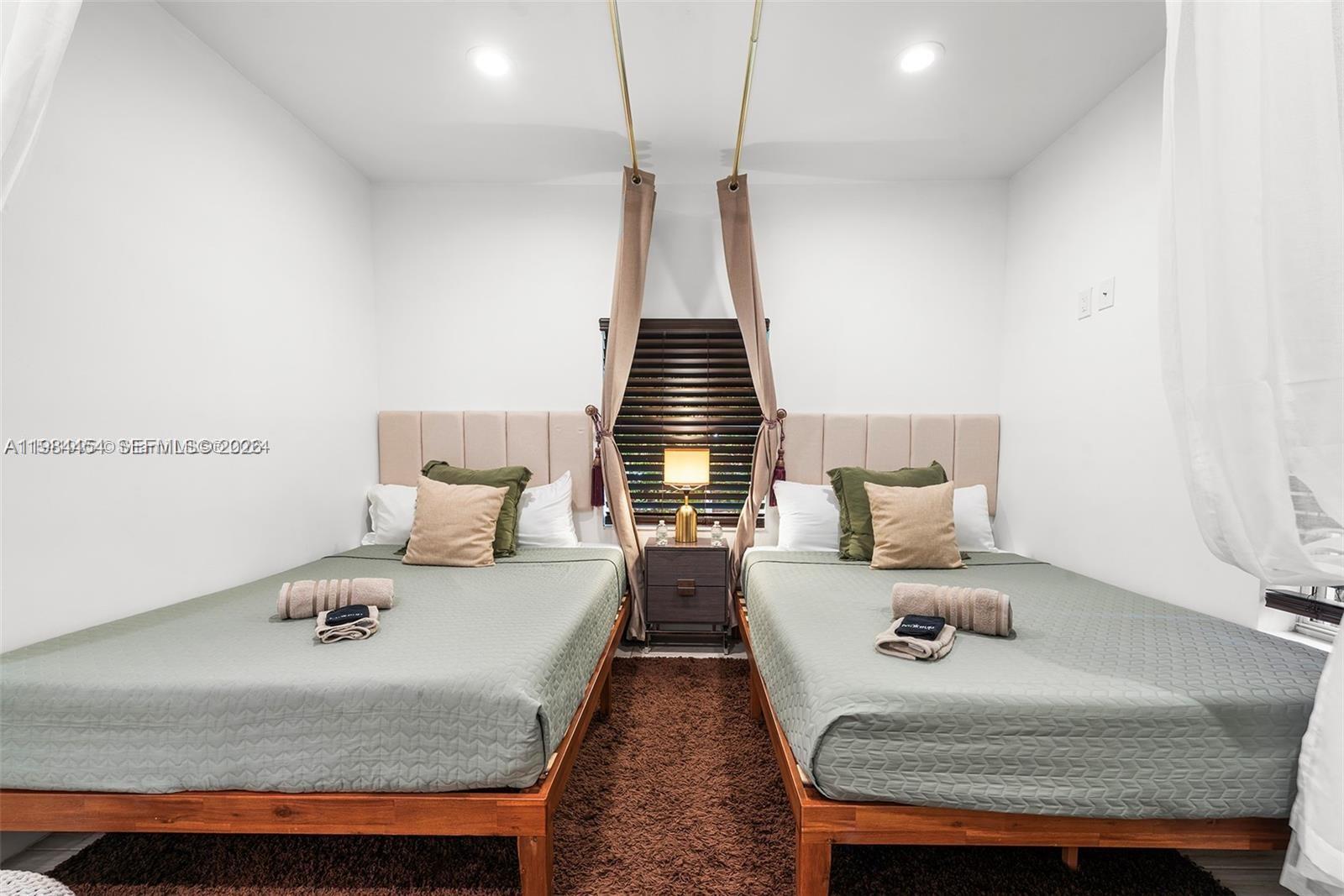 COLLEGE PARK ADDN - Residential