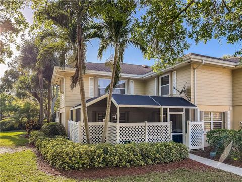 5303 Wheatley Ct 5303 Boynton Beach FL 33436