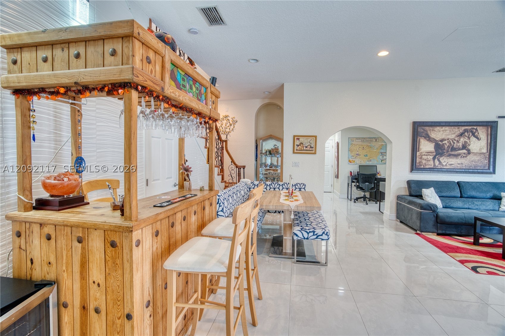 279 Springfield Dr