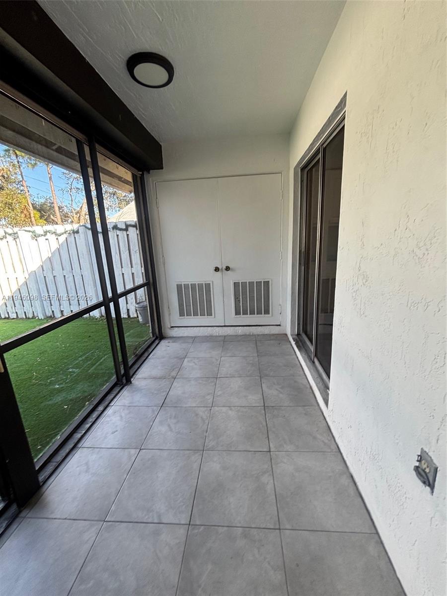 SIERRA RIDGE CONDO A - Residential