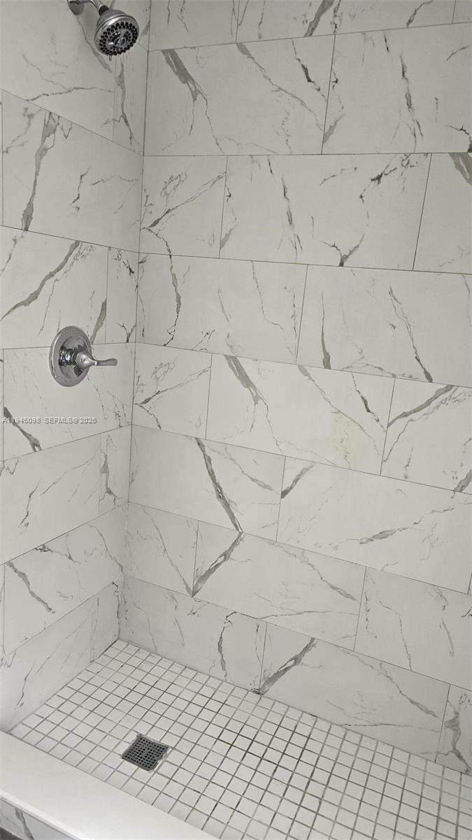 SIERRA RIDGE CONDO A - Residential