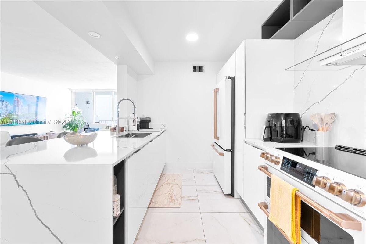 9750 NW 49th Ter 367