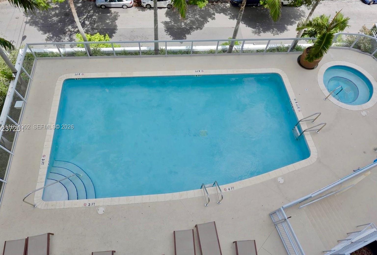 EDGEWATER LOFTS CONDO - Residential