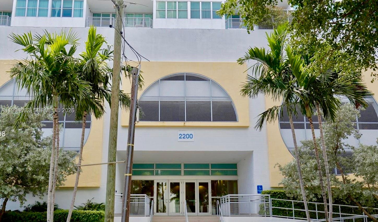 EDGEWATER LOFTS CONDO - Residential