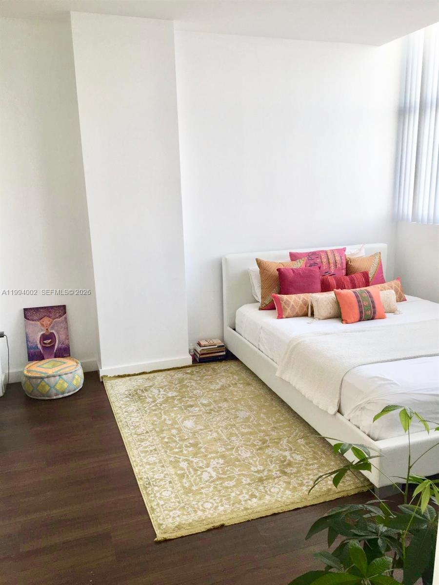 EDGEWATER LOFTS CONDO - Residential