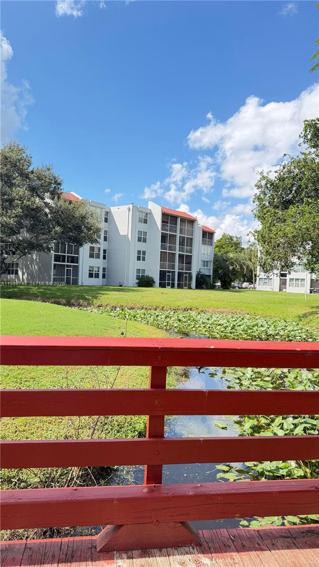 Photo of 9461 Evergreen Pl #305, Davie, FL 33324 (MLS # A11986748)