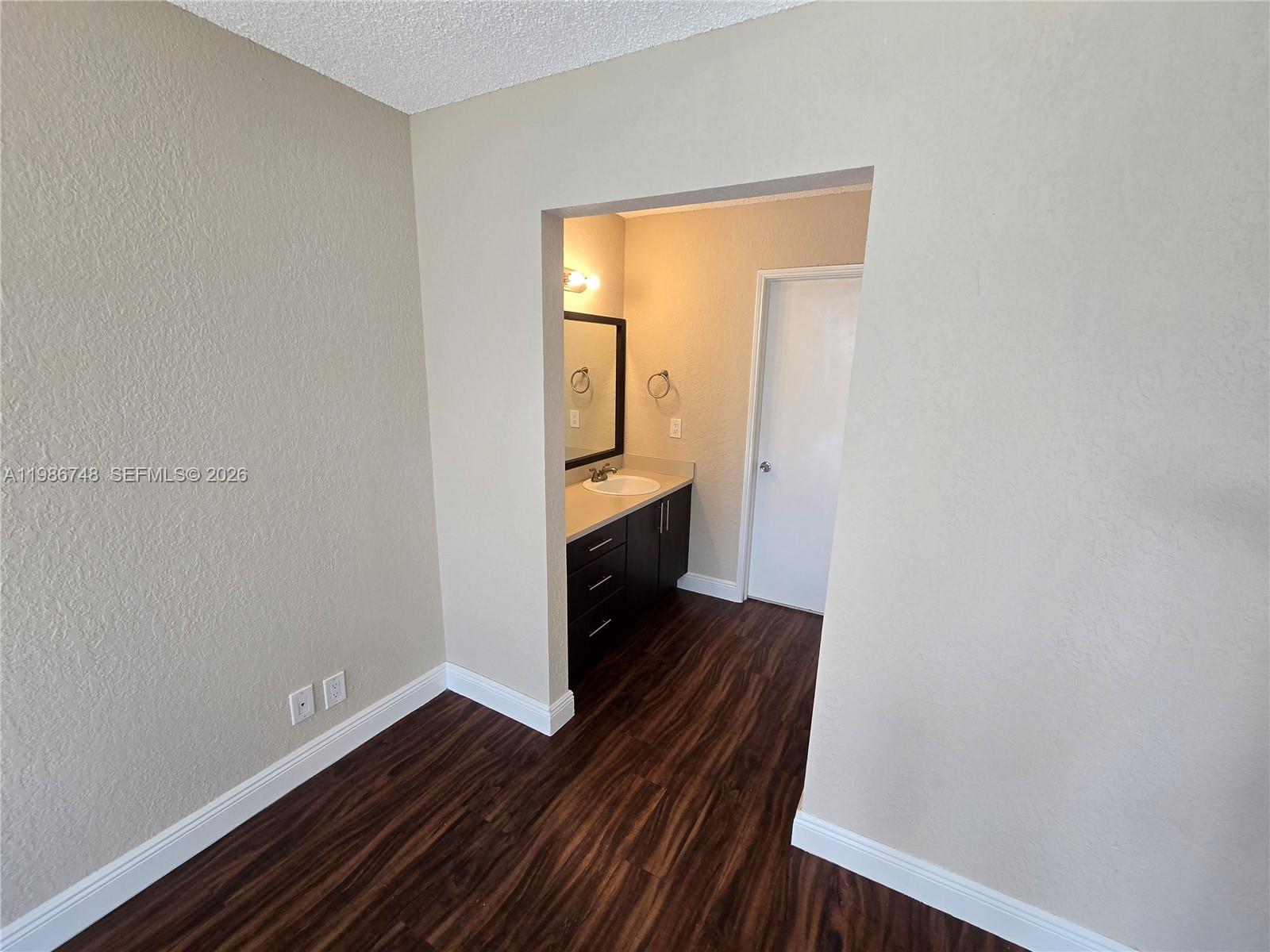 EVERGREEN EIGHT OF PINE I - Residential