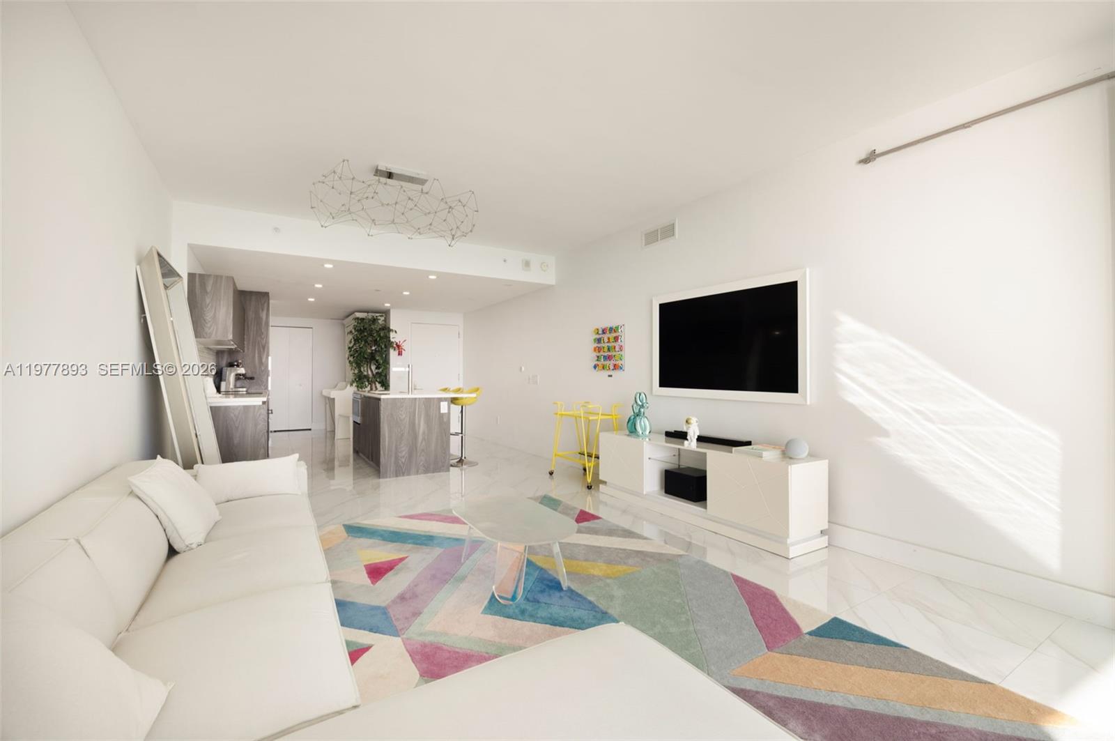 ONE PARAISO CONDO - Residential Lease