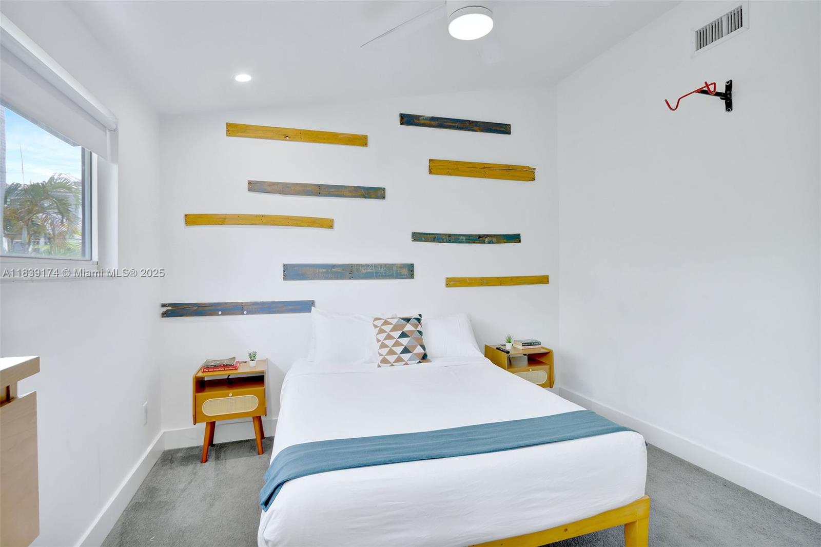 VICTORIA ISLES - Residential Lease