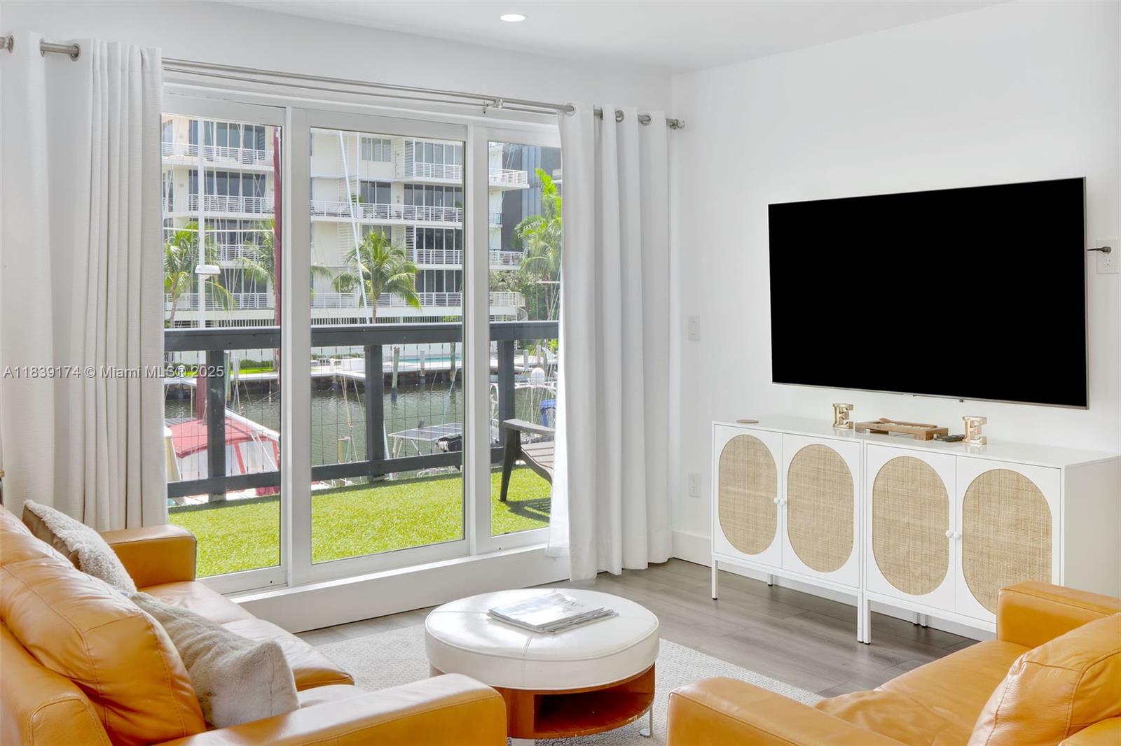 VICTORIA ISLES - Residential Lease
