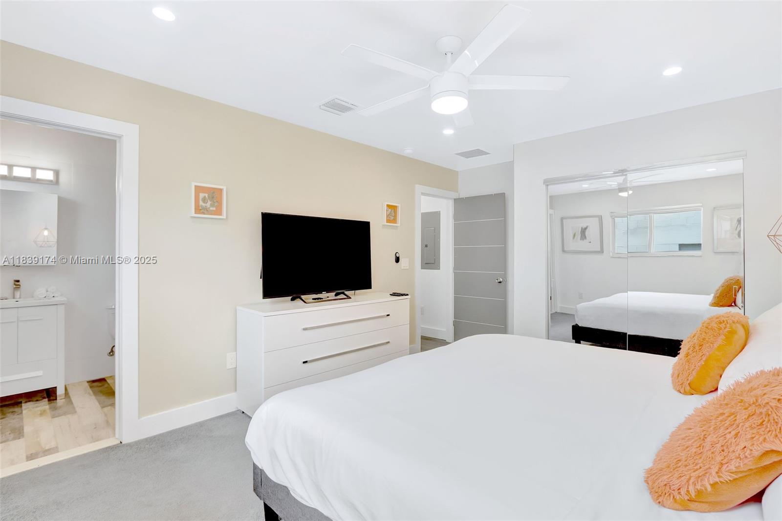 VICTORIA ISLES - Residential Lease