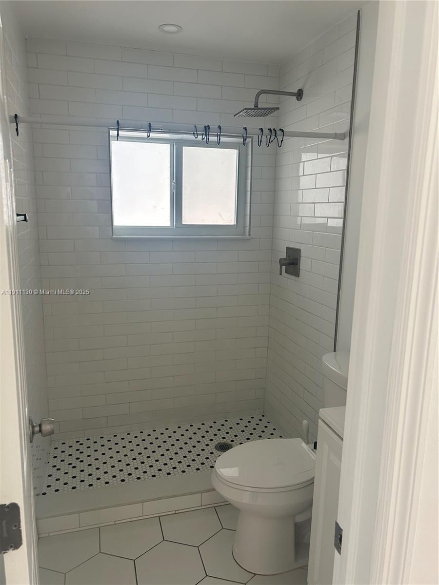 INDIANA PARK - Residential Lease