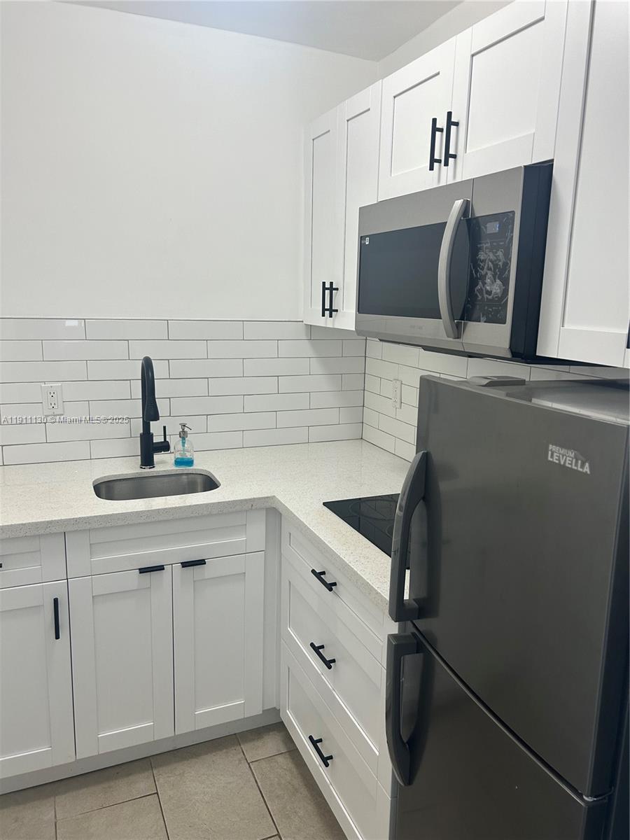 INDIANA PARK - Residential Lease