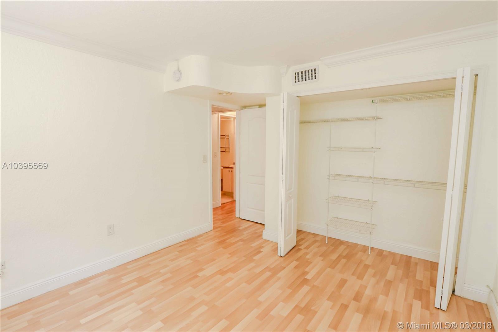 VIRGINIA POINTE CONDO - Residential Lease