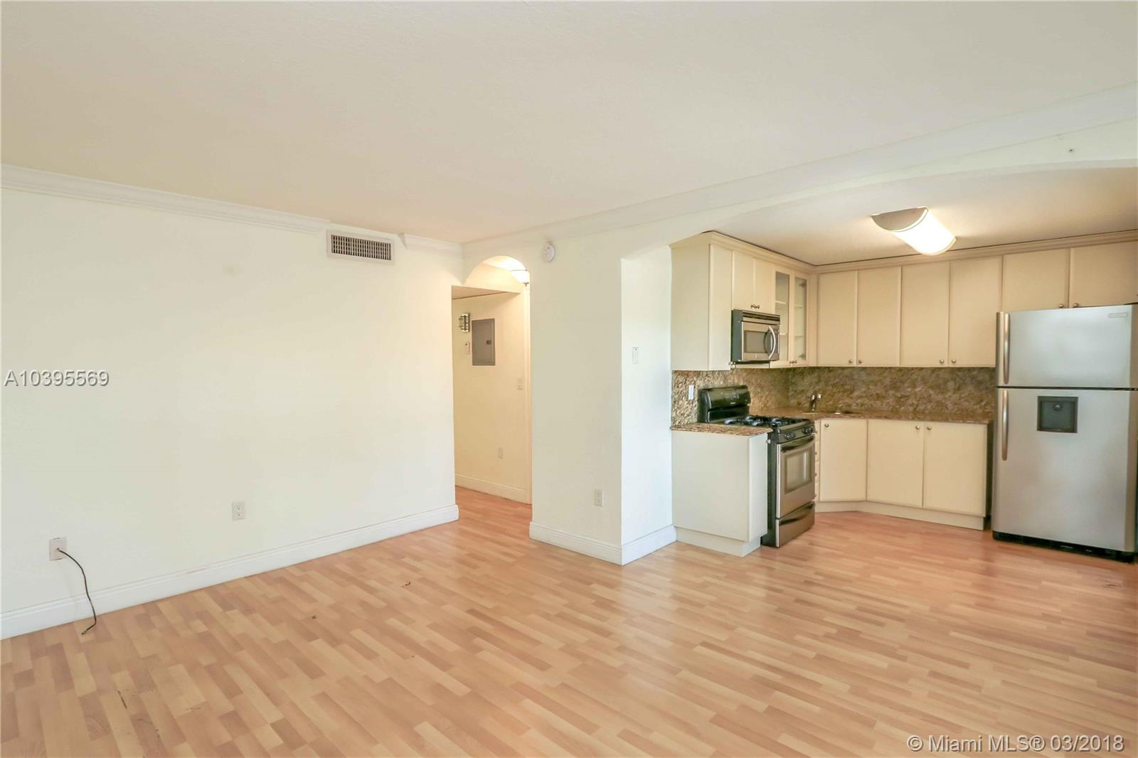 VIRGINIA POINTE CONDO - Residential Lease