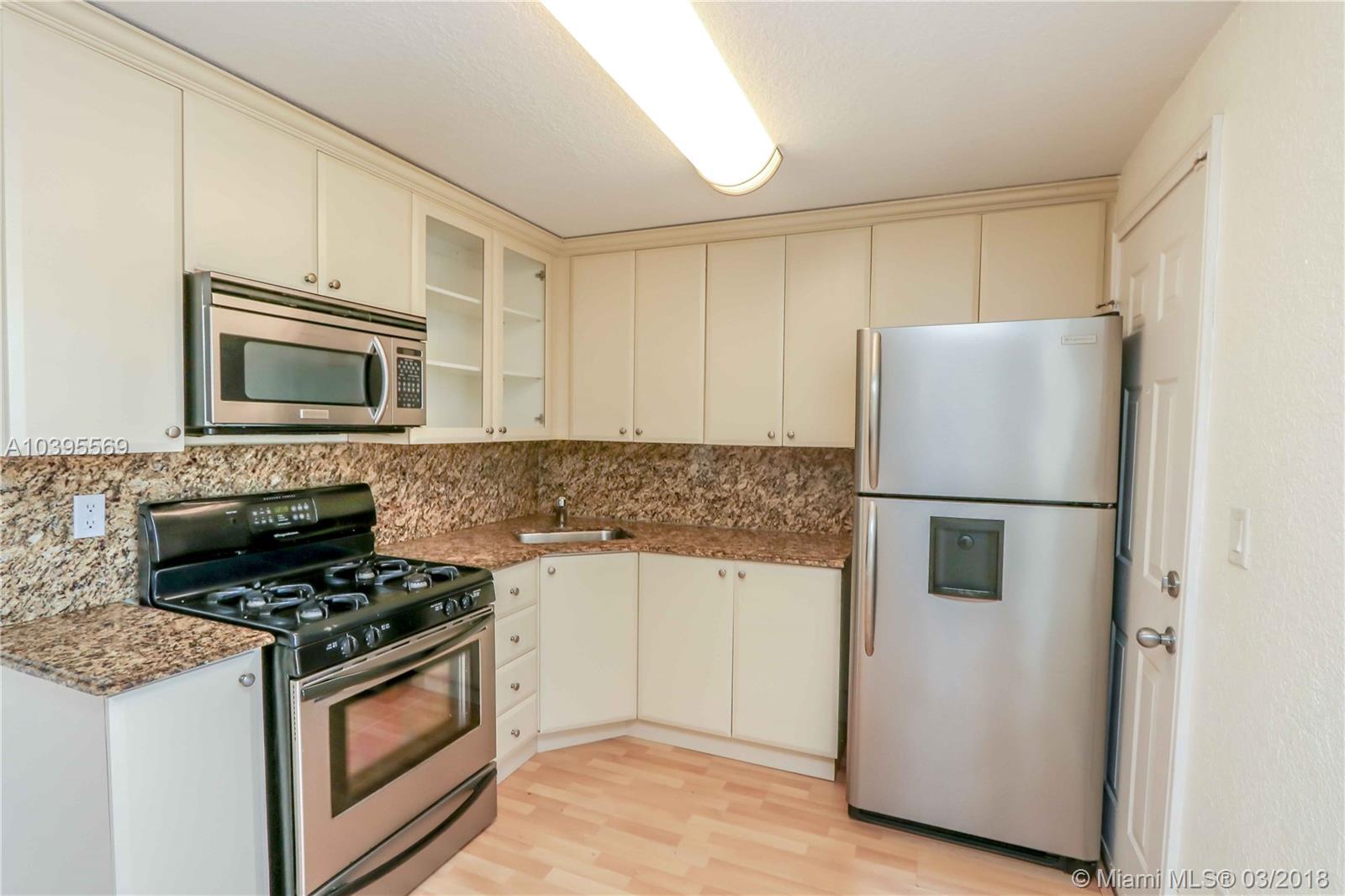 VIRGINIA POINTE CONDO - Residential Lease