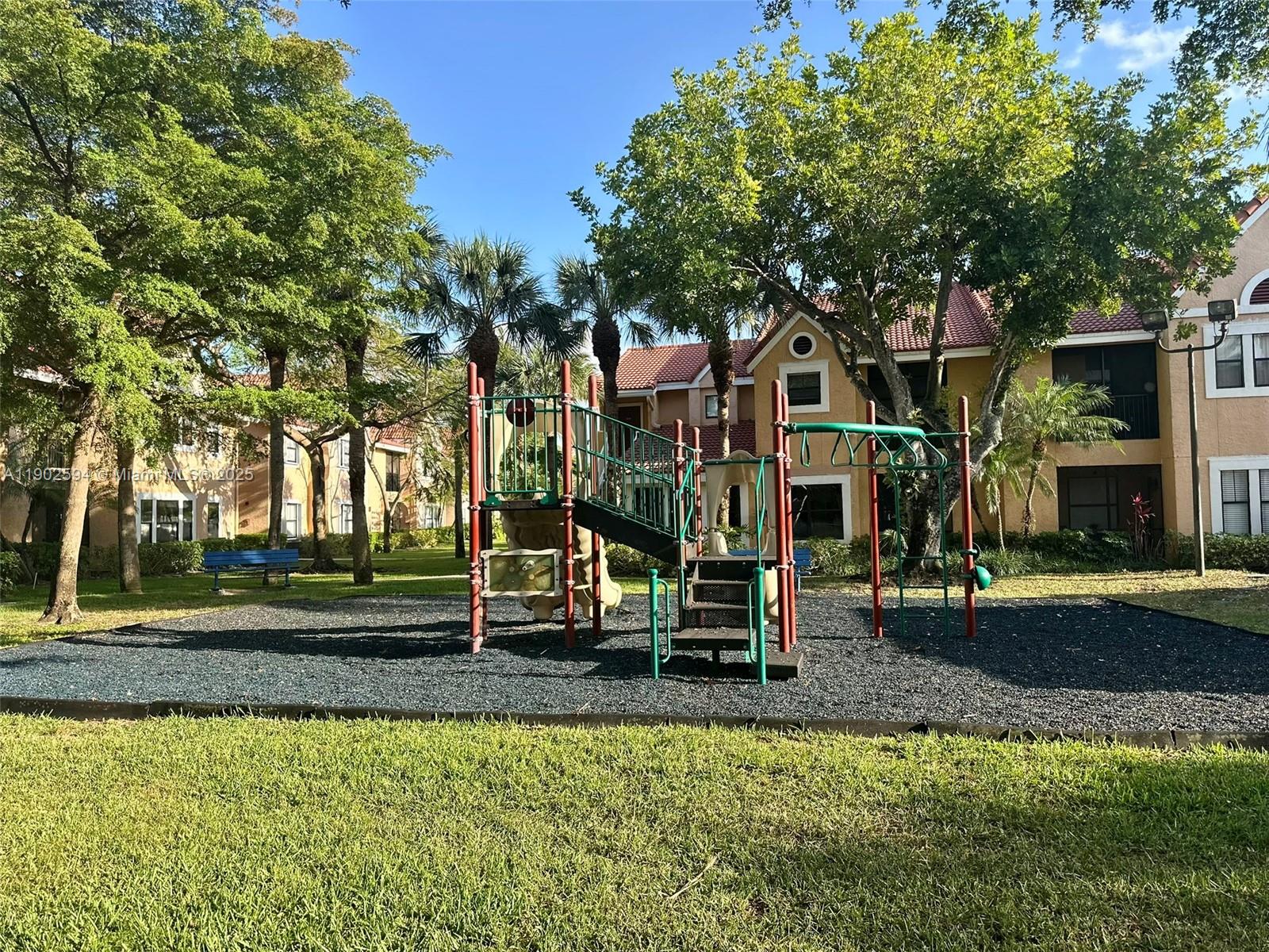 BISCAYNE BEACH CLUB CONDO - Residential Lease