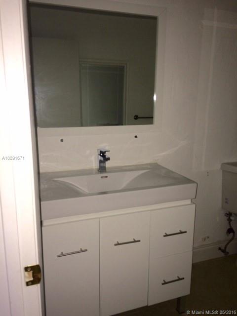 Pembroke Lakes Sec Seven - Residential Lease