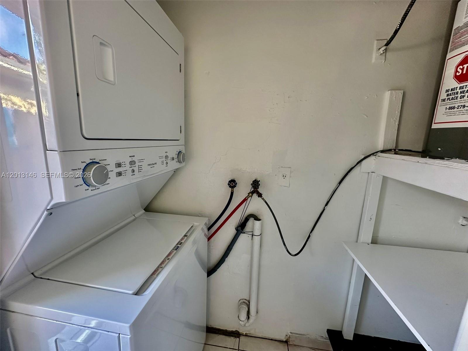 HIALEAH LAWN AMD PL - Residential Lease