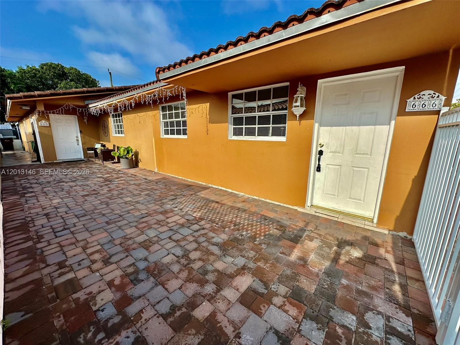 HIALEAH LAWN AMD PL - Residential Lease