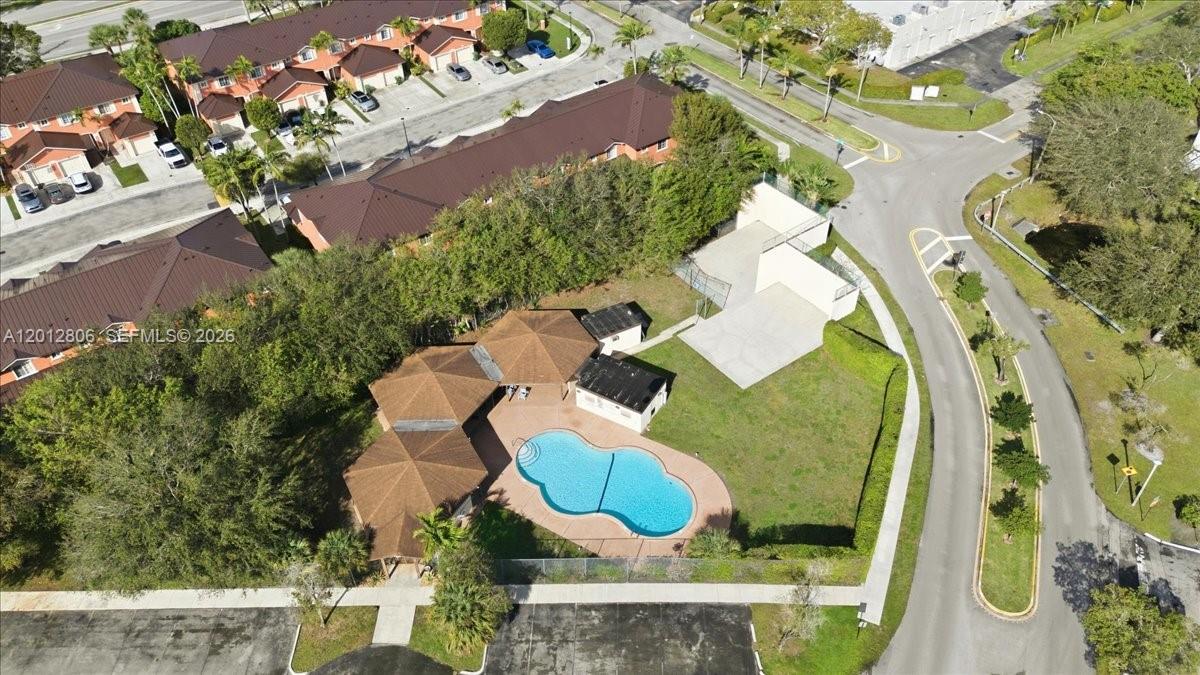 WESTVIEW CONDOMINIUM NO S - Residential
