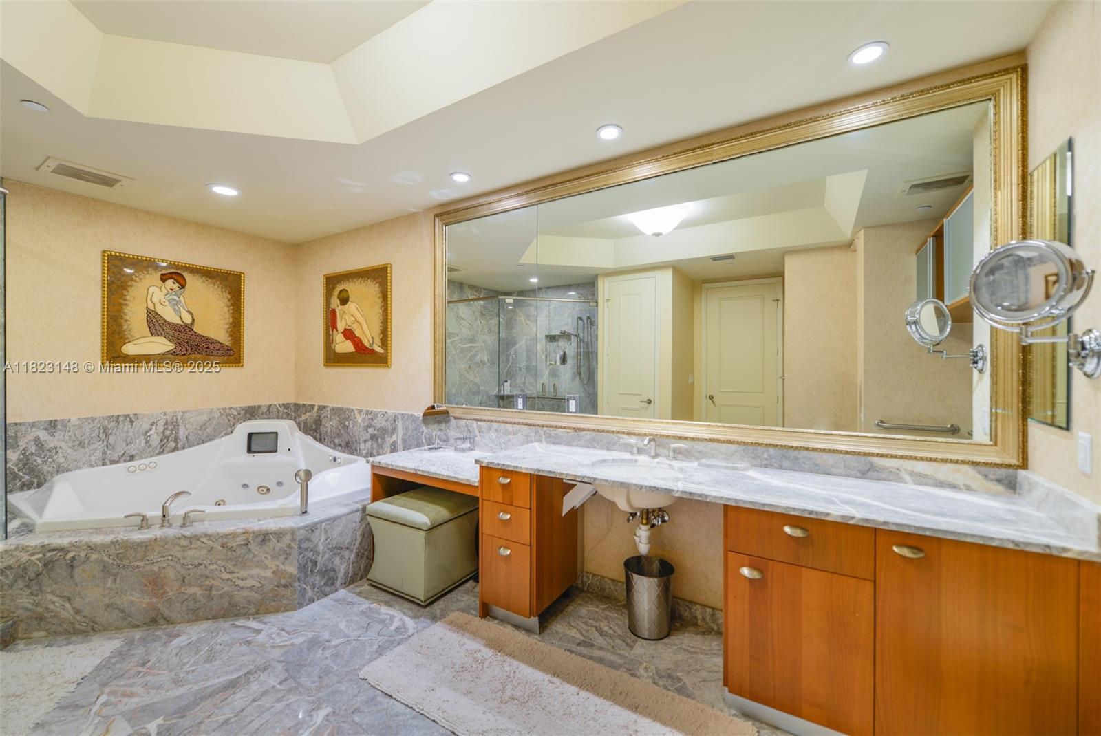 TURNBERRY OCEAN COLONY NO - Residential
