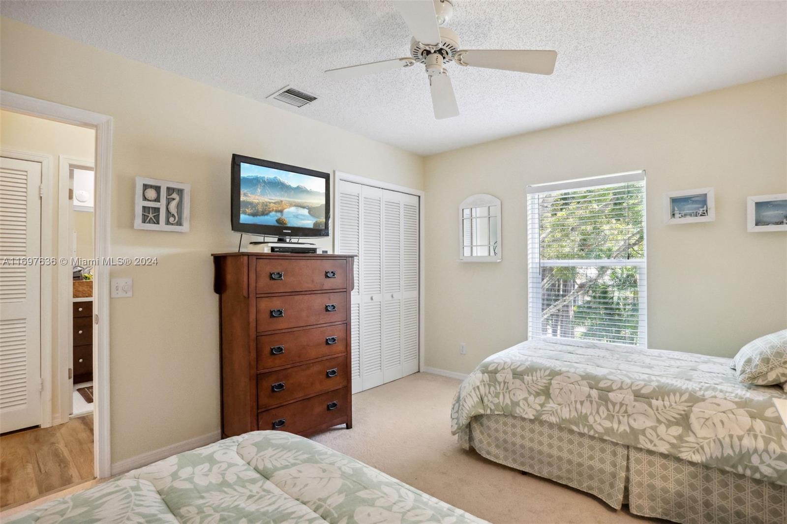 BANYAN HOUSE CONDO - Residential