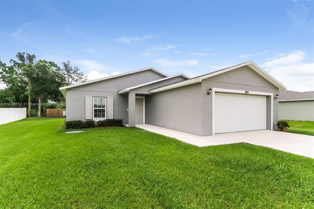 Photo of 1809 SW Cycle St, Port Saint Lucie, FL 34953 (MLS # A11630253)