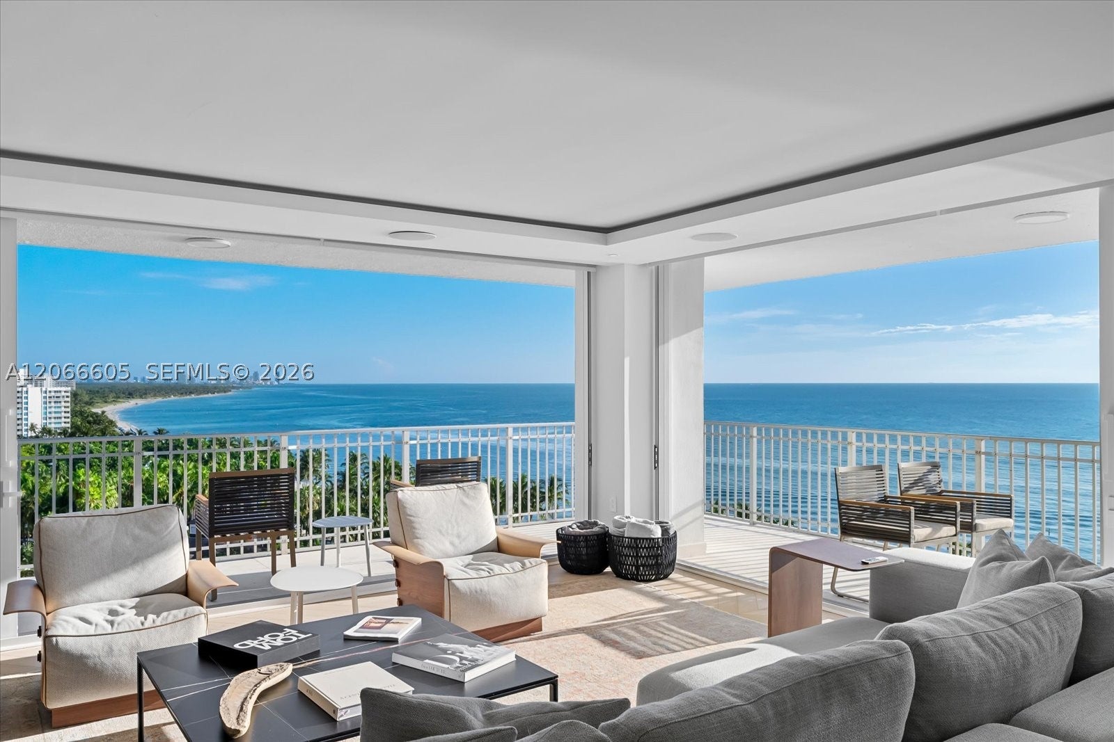 881 Ocean Dr 11H