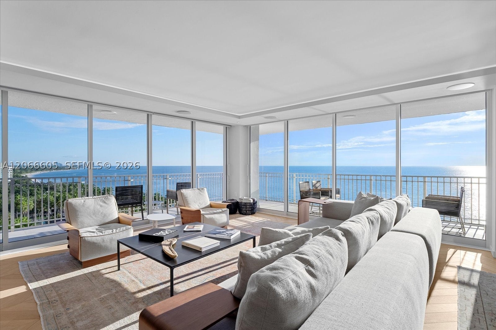 881 Ocean Dr 11H