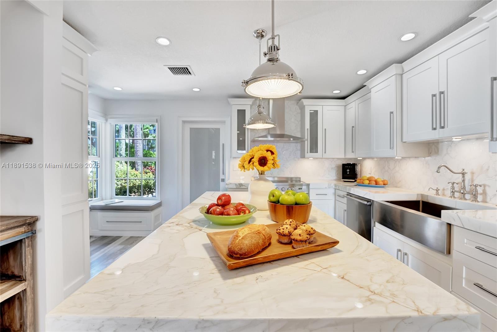 VILLAS OF OCEAN DUNES - Residential Lease