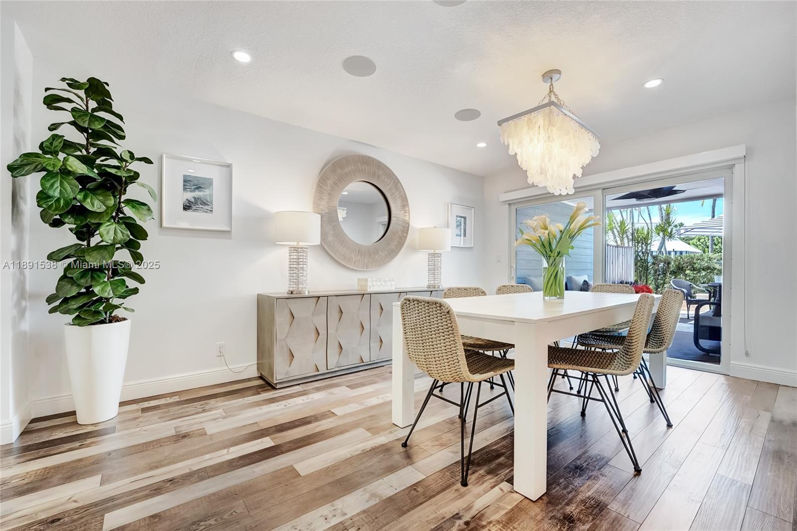 203 Ocean Dunes Cir