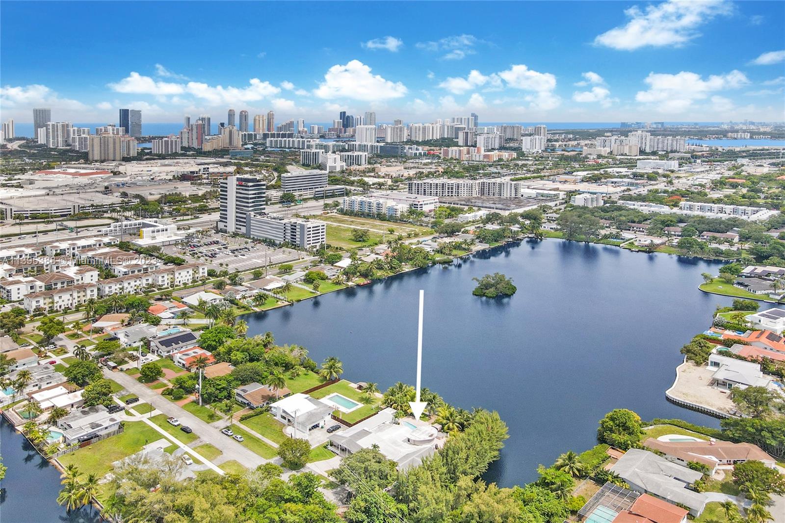 ENCHANTED LAKE - Residential