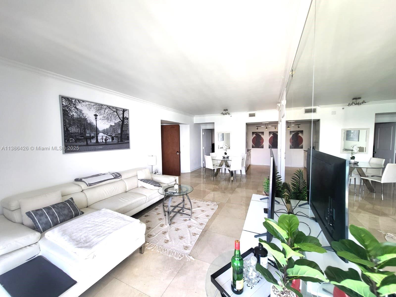 6365 Collins Ave 1711