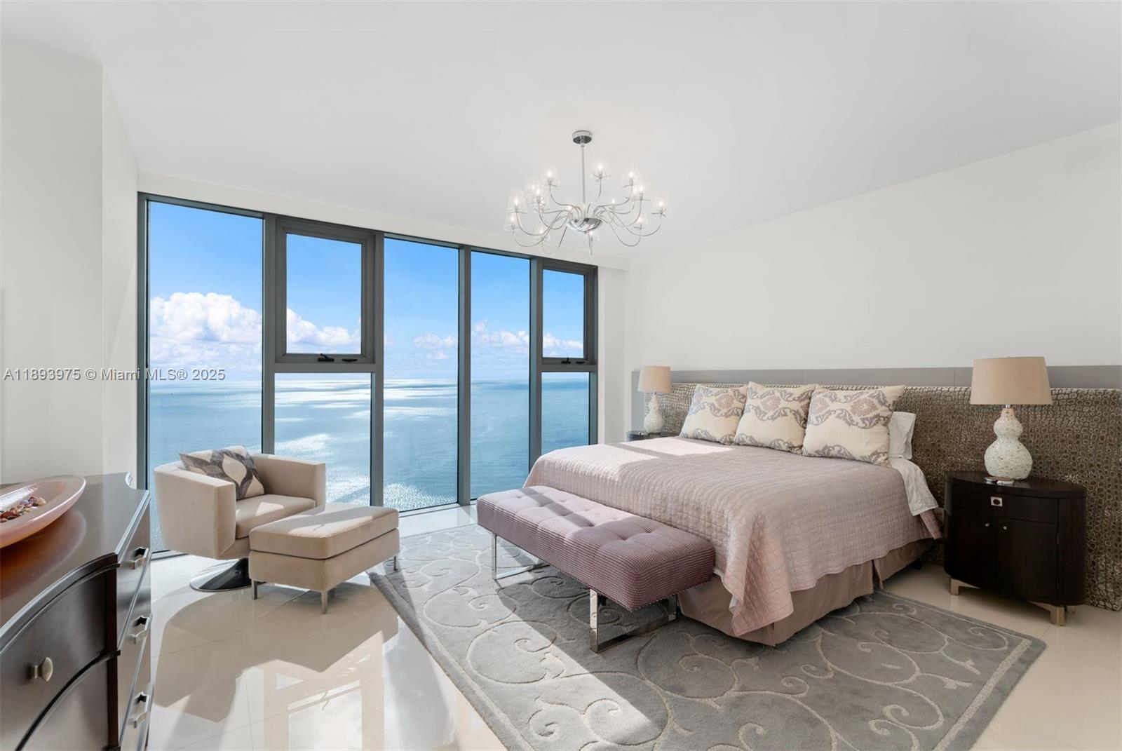 NORTH CARILLON BEACH COND - Residential
