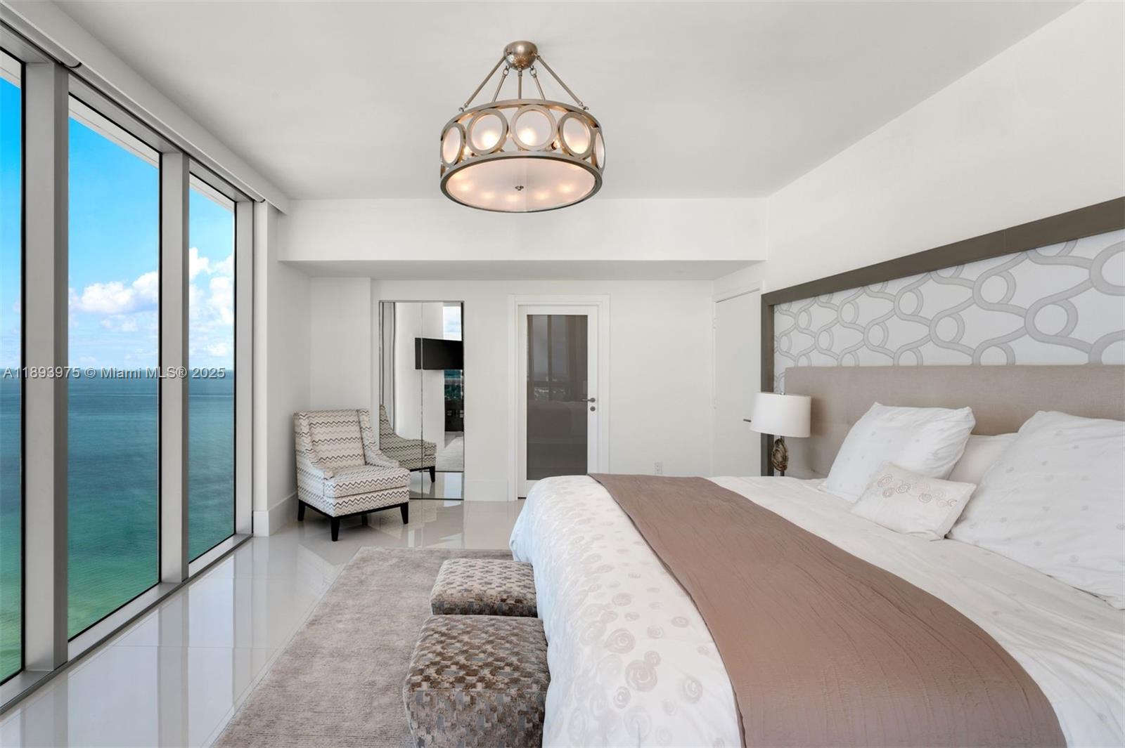 NORTH CARILLON BEACH COND - Residential