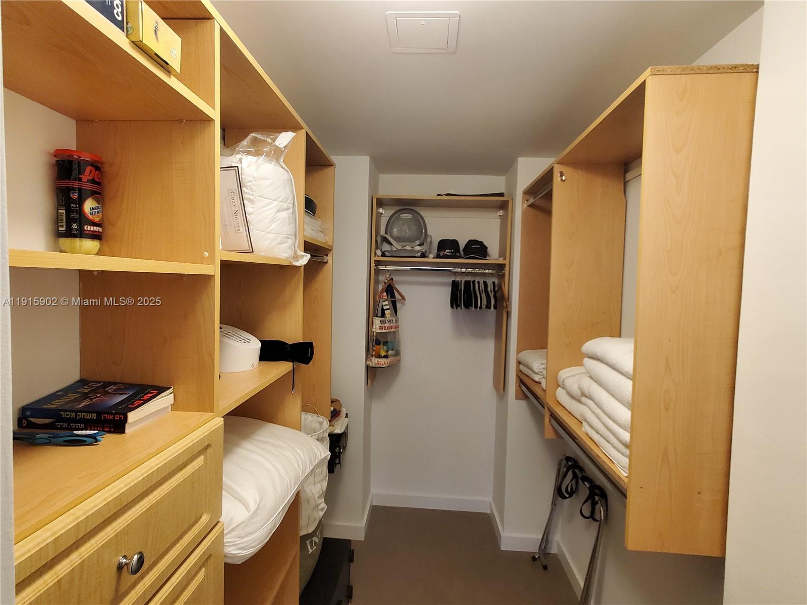 HARBOUR HOUSE - Residential Lease