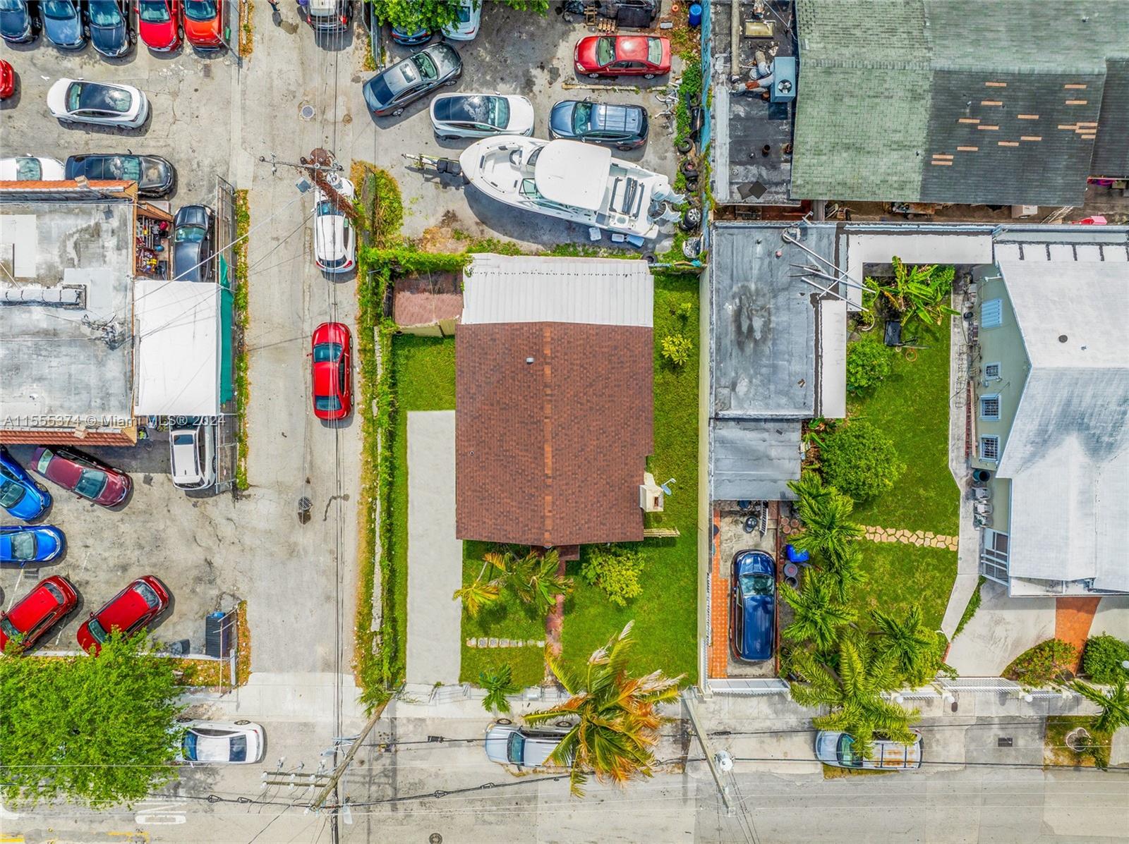 View photos, virtual tours, details... 2728 NW 3rd St
