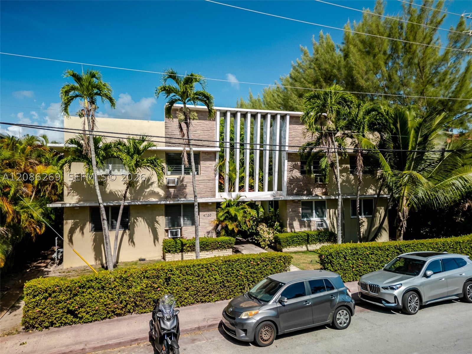 Properties 3 4740 Pine Tree Dr 20