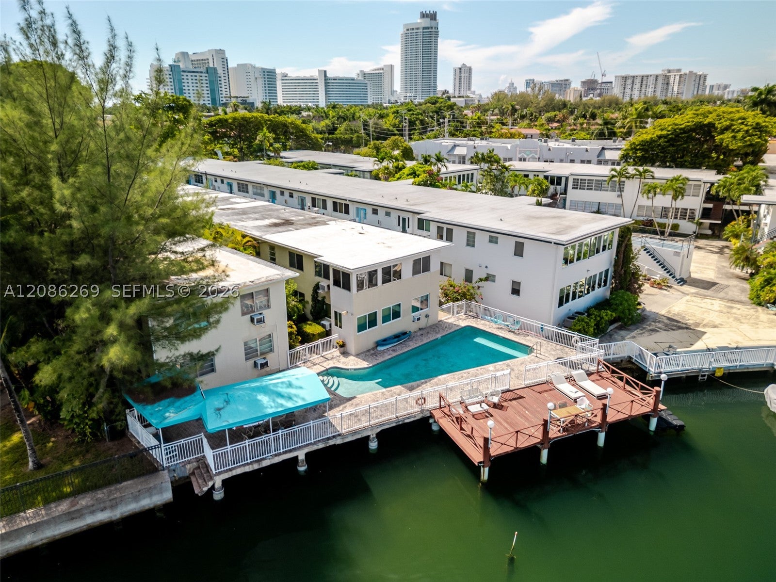 Properties 1 4740 Pine Tree Dr 20