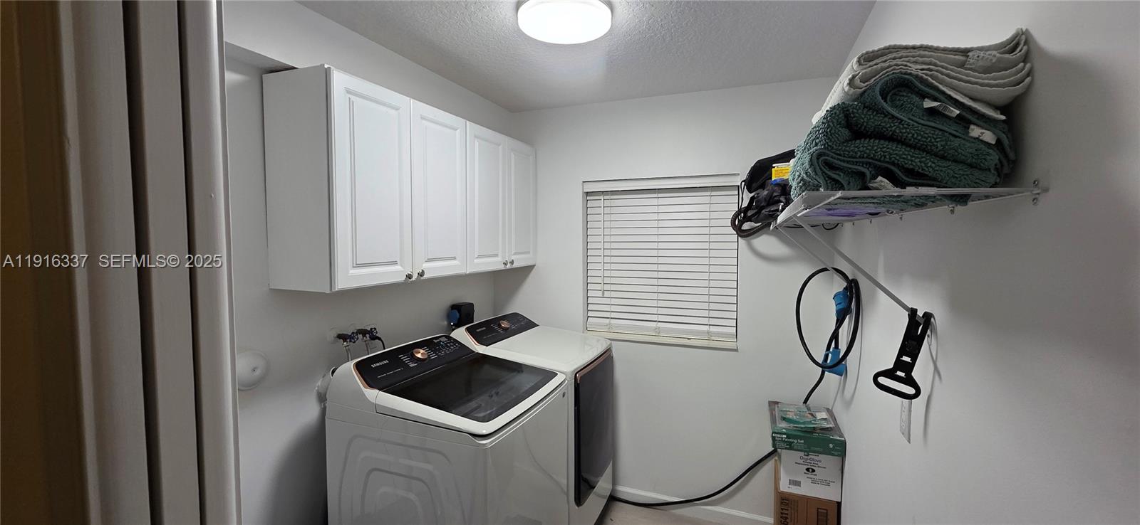 HIDDEN HAMMOCKS ESTATES - Residential