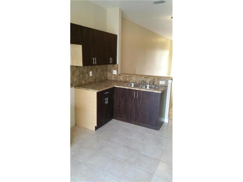 MOWRY VILLAS - Residential Lease