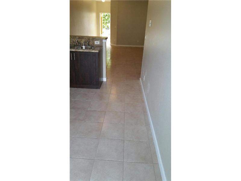 MOWRY VILLAS - Residential Lease