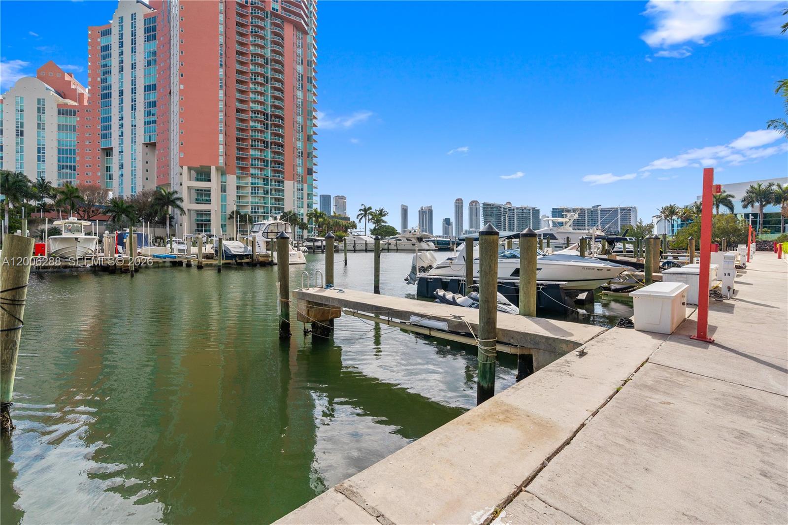 AVENTURA MARINA CONDO NUM - Residential