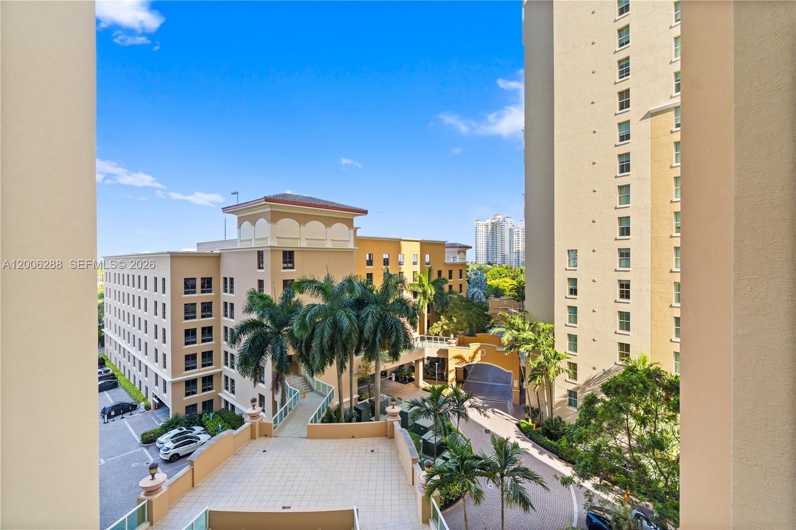 AVENTURA MARINA CONDO NUM - Residential