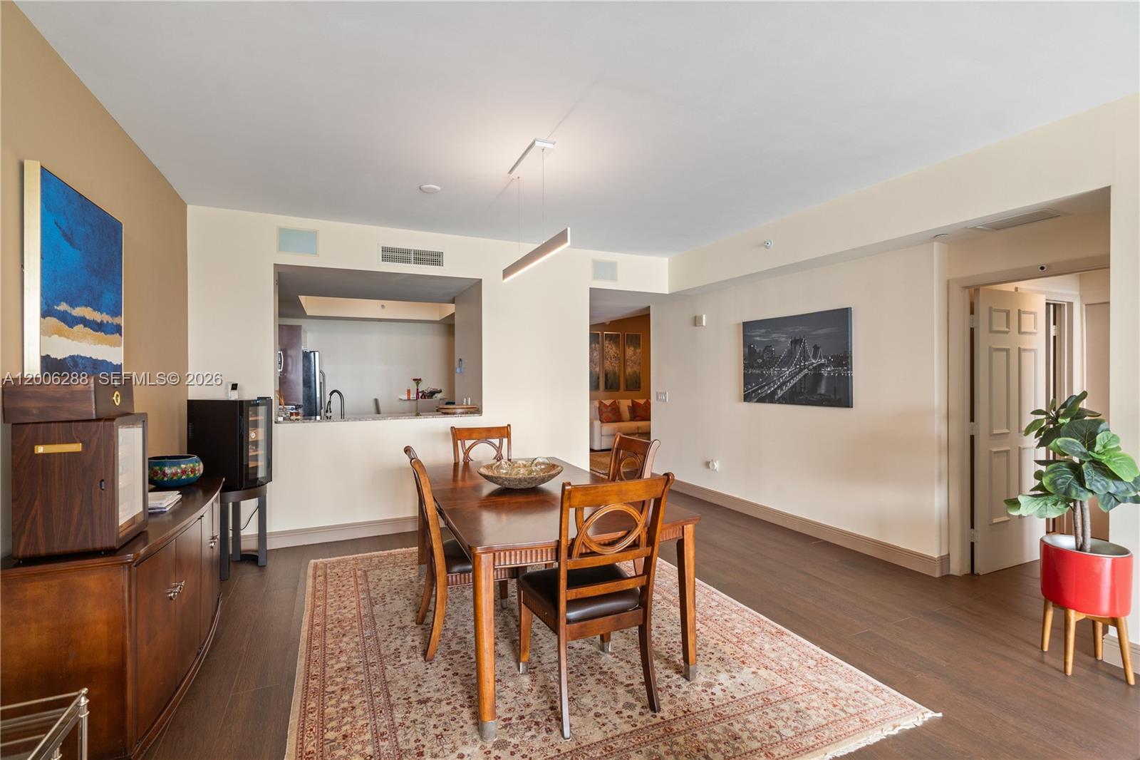 AVENTURA MARINA CONDO NUM - Residential