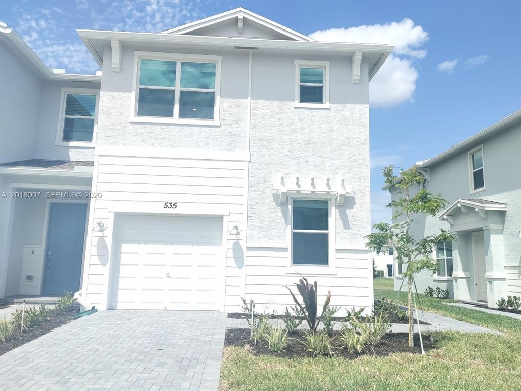 Photo of 535 SE Rivergrass St #535, Port St Lucie, FL 34984 (MLS # A12018007)