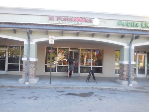 147 Ave Miami FL 33187