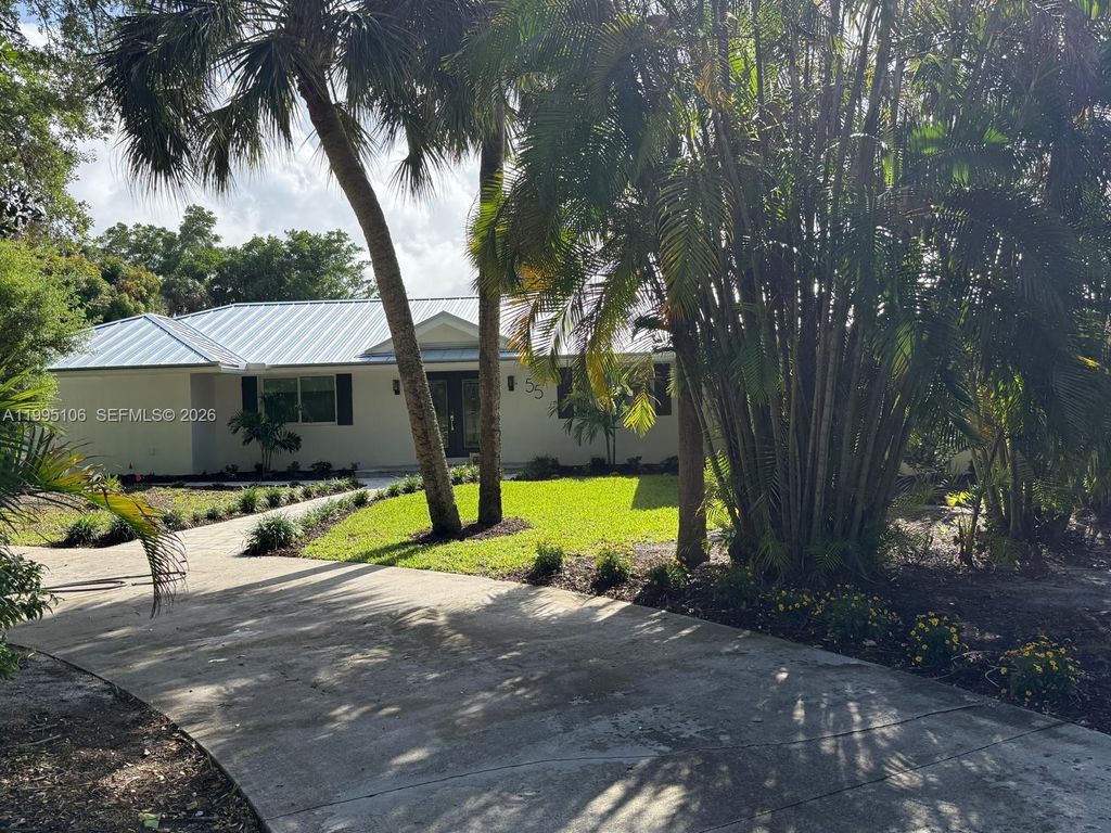 Photo of 55 N Sewalls Point Rd, Sewalls Point, FL 34996 (MLS # A11995106)