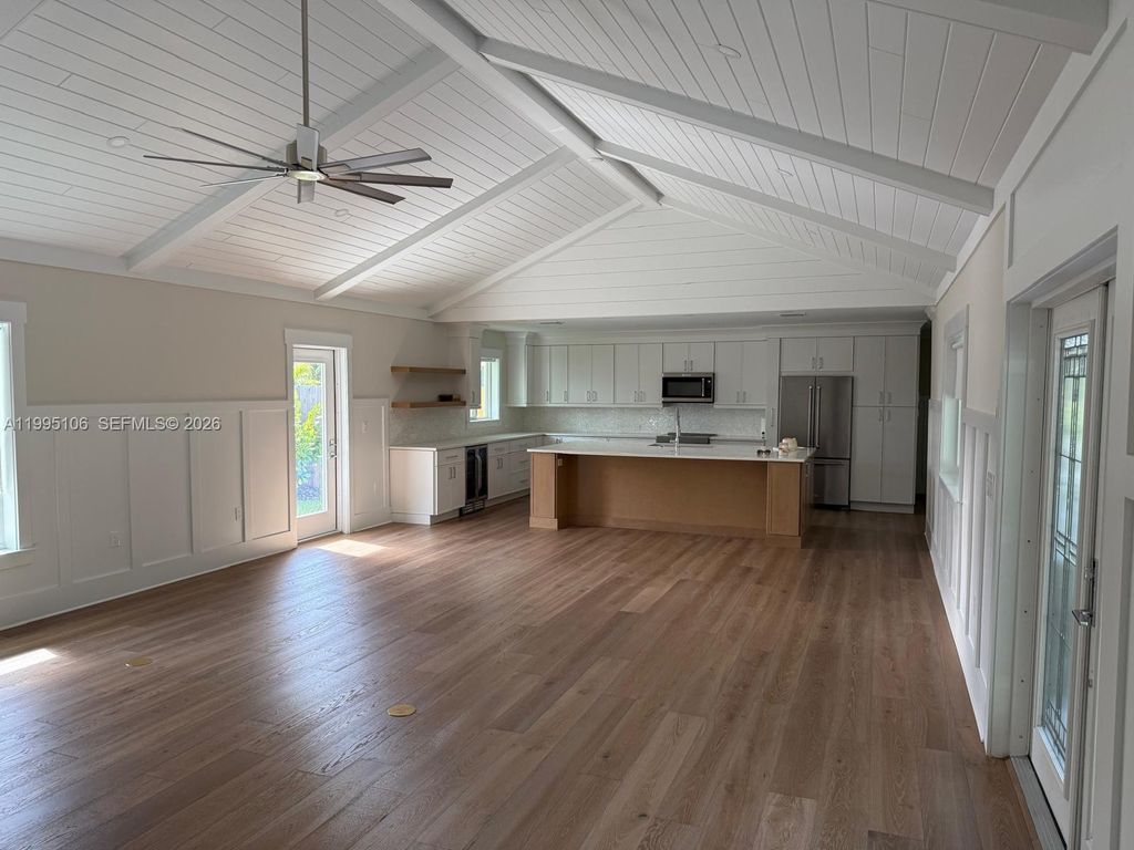 Photo of 55 N Sewalls Point Rd, Sewalls Point, FL 34996 (MLS # A11995106)